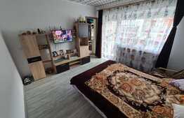 Apartament 3 dormitoare, 2 bai, etaj intermediar, zona Eroilor