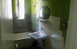 Apartament 2 camere, 53 mp, decomandat, zona strazii Donath