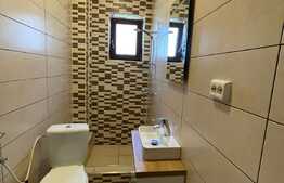 Oportunitate! 3 camere, 74 mp, 2 bai, imobil tip vila, zona Oncos 