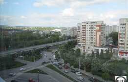 Vanzare apartament 2 camere decomandate in zona Calvaria. Bloc reabilitat termic