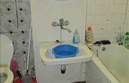 Vanzare apartament 2 camere decomandate in zona Calvaria. Bloc reabilitat termic