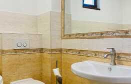 Apartament cu 3 camere, 75 mp, AC, zona strazii Horea