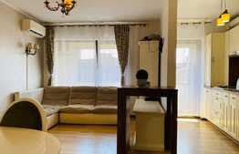 Apartament cu 3 camere, 75 mp, AC, zona strazii Horea