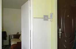 Inchiriere apartament 2 camere decomandate, zona strazii Parang. Boxa inclusa!