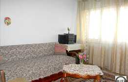 Inchiriere apartament 2 camere decomandate, zona strazii Parang. Boxa inclusa!