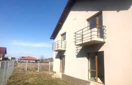 Casa tip duplex, predare la cheie, 110mp utili, 225mp teren, Cristian