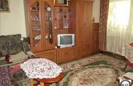 Vanzare apartament 2 camere decomandate, 52 mp, zona Vidraru. Etaj intermediar!