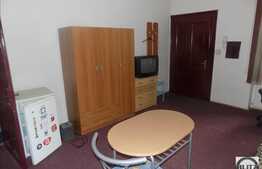 1 camera, 32 mp, terasa 12 mp, zona Piata Mihai Viteazu