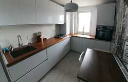 Apartament deosebit, 3 camere, 90 mp, zona Coresi