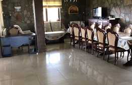 Pensiune de vanzare, 360 mp utili, 7500 teren, Zona Turistica, Risca