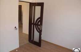 De vanzare apartament cu 3 camere, 61 mp, zona linistita! Finisaje noi! Parcare!