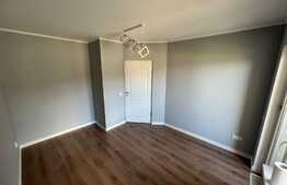 Apartament modern, 3 camere, intermediar, parcare, zona Terra