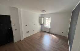 Apartament modern, 3 camere, intermediar, parcare, zona Terra
