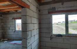 Casa individuala,160 mp utili, 300 mp teren,Sannicoara