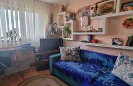 Apartament 2 camere, 48 mp, balcon, zona Piata Flora