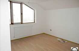 Vanzare apartament 2 camere, 70 mp utili, mansarda inalta