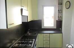 Garsoniera de vanzare, 29 mp, zona strazii Horea. Complet mobilat!
