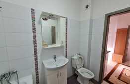 Garsoniera de 40 mp, garaj, balcon, zona Autogara Beta