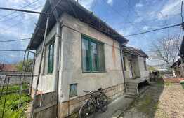 Casa individuala, 70 mp, renovabila, 933 teren, Luna de Sus 