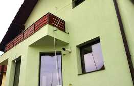 Casa spatioasa in Halchiu cu 5 camere, 170 mp utili, teren de 540 mp teren 