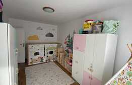 Apartament  de 3 camere, decomandat, 93 mp, Cartier Europa