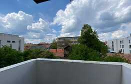 Apartament 3 camere, decomandate, 63 mp, nemobilat, zona Centrala