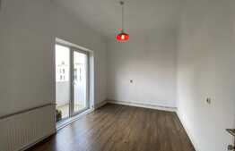 Apartament 3 camere, decomandate, 63 mp, nemobilat, zona Centrala