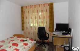 Vanzare apartament 3 camere, 43 mp, decomandat, zona Aleea Garbau