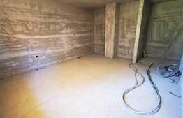 Garsoniera spatioasa, 34 mp, zona exclusivista Teilor