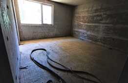 Garsoniera spatioasa, 34 mp, zona exclusivista Teilor