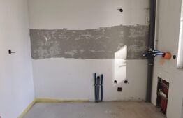 Apartament 1 camera semifinisat, 35 mp, zona Teilor