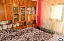 Apartament cu 2 camere, 65 mp,zona strazii Paris