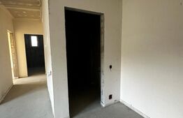 OPORTUNITATE ,Apartament 3 camere semifinisat, 62 mp , zona Teilor