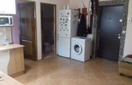 Vanzare 3 camere, 57 mp utili, terasa de 27 mp, zona Stejarului!