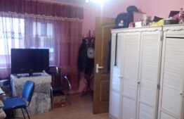 Vanzare 3 camere, 57 mp utili, terasa de 27 mp, zona Stejarului!