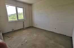 Apartament 2 camere, 37 mp+terasa 26 mp, orientare sud-estica, zona Sesul de Sus 