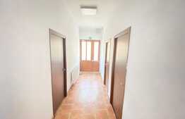 Casa individuala, 215 mp utili, teren de 550 mp, Sacele