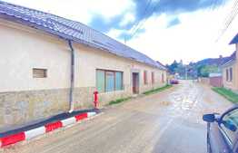 Casa individuala, 215 mp utili, teren de 550 mp, Sacele