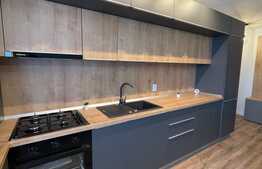 Apartament modern, 2 camere, 50 mp, parcare, zona Cetatii 