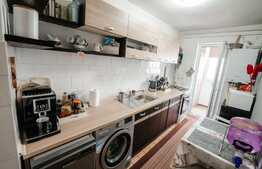 Apartament modern, 2 camere, 53 mp, balcon, zona Mehedinti