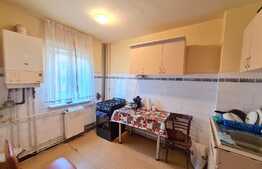 Apartament 4 camere, 78 mp, etaj intermediar, zona Pasteur 