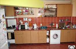 Vanzare apartament 2 camere decomandate, 53 mp. Complet mobilat!