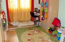 Vanzare apartament 2 camere decomandate, 53 mp. Complet mobilat!