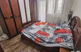 Apartament 3 camere, 70 mp, decomandat, etaj intermediar, zona Fabricii