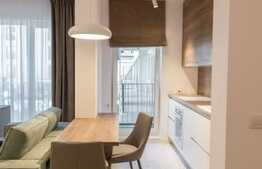 Garsoniera 45 mp, etaj intermediar, mobilata lux, zona Centrala