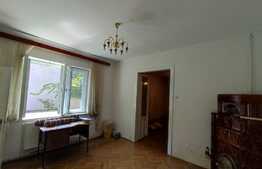 Casa de 116 mp, teren 417 mp, in Parcul Feroviarilor