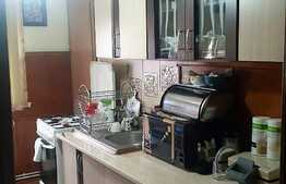 Apartament 3 camere, 88 mp, 2 bai, zona Piata Tractorul