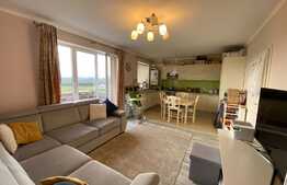 Apartament de 2 camere, 57mp, parcare, Zona Bartolomeu 