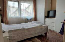 Apartament de 3 camere, decomandat, etaj intermediar, zona Fabricii