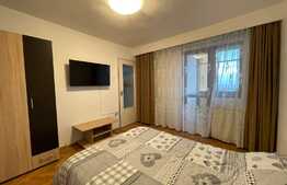 Apartament de 3 camere, decomandat, 74 mp, zona strazii Parang